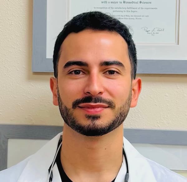 Dr. Monte Iskandaryan - Associate Dentist, Prime Dental Group